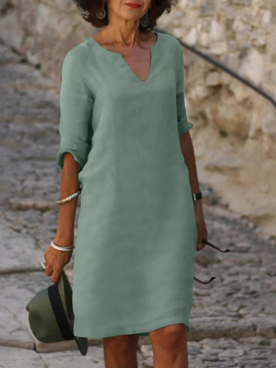 Aisling | V-neck dress that covers the stomach